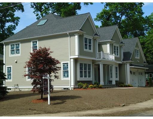 17 Deerfield Rd, Needham, MA 02492 photo 2