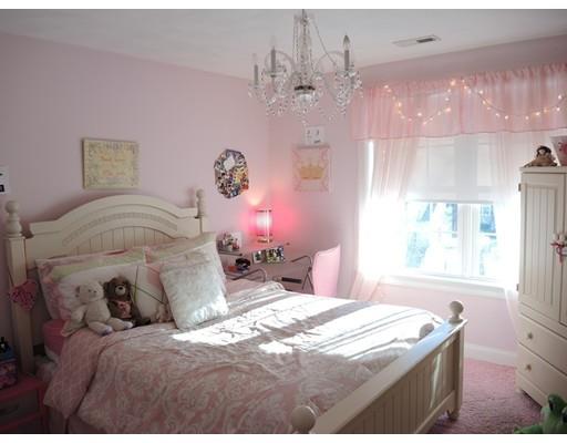 39 Horace St, Needham, MA 02494 photo 17