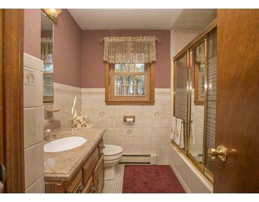 13 Plain St E, Berkley, MA 02779 photo 18