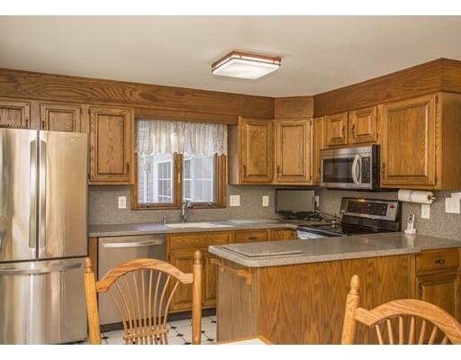 13 Plain St E, Berkley, MA 02779 photo 5