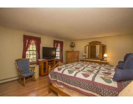13 Plain St E, Berkley, MA 02779 photo 16