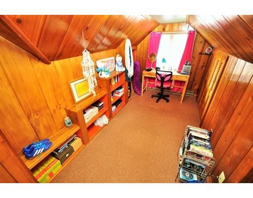 442 Britton St, Raynham, MA 02767 photo 10