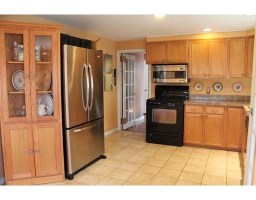 368 West St, Reading, MA 01867 photo 6