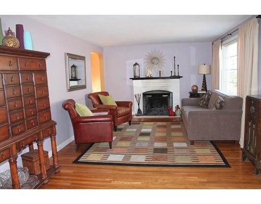 368 West St, Reading, MA 01867 photo 3
