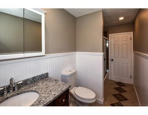 94 North Ave, Mendon, MA 01756 photo 18