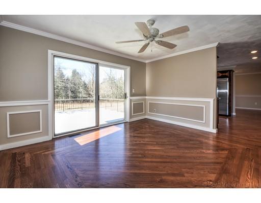 94 North Ave, Mendon, MA 01756 photo 5