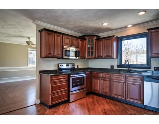 94 North Ave, Mendon, MA 01756 photo 8