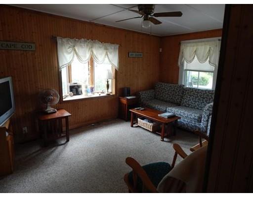 6 Nanumett St, Buzzards Bay, MA 02532 photo 4