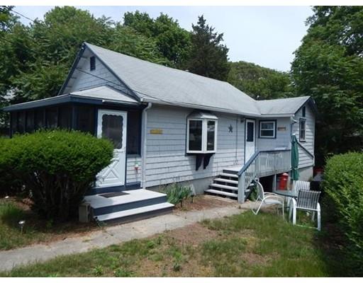 6 Nanumett St, Buzzards Bay, MA 02532 photo 2