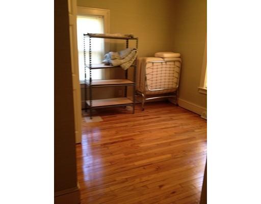 64 Roy St, Springfield, MA 01104 photo 7