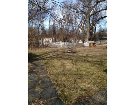 64 Roy St, Springfield, MA 01104 photo 29