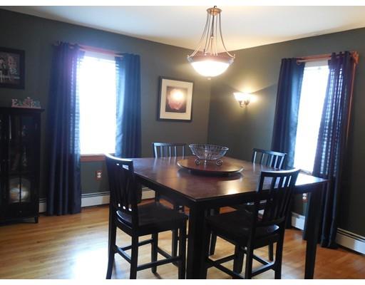 252 Pelham St, Fall River, MA 02721 photo 8