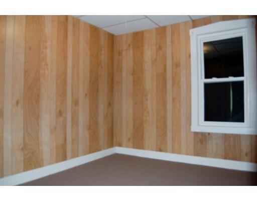 810 Dwelly St, Fall River, MA 02724 photo 10