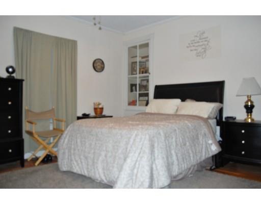 810 Dwelly St, Fall River, MA 02724 photo 5