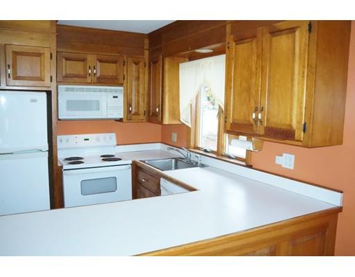 110 Great Rd, Maynard, MA 01754 photo 4
