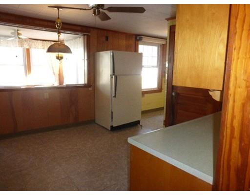 8 Mayher St, Easthampton, MA 01027 photo 7