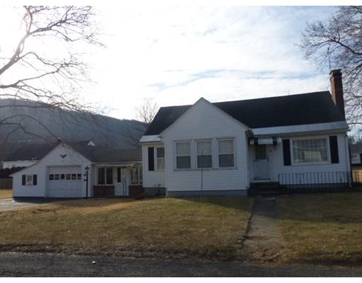 8 Mayher St, Easthampton, MA 01027 photo 3