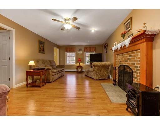 8 Henry Joseph Dr, Webster, MA 01570 photo 12