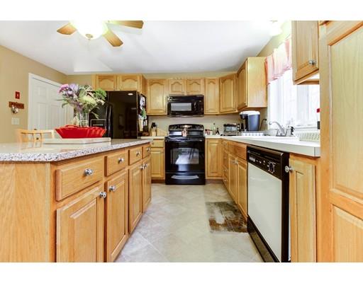 8 Henry Joseph Dr, Webster, MA 01570 photo 4