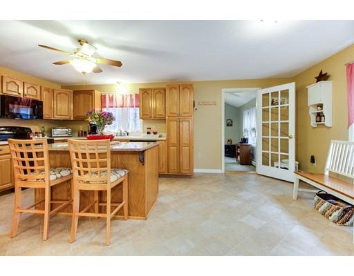 8 Henry Joseph Dr, Webster, MA 01570 photo 6