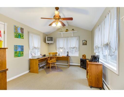 8 Henry Joseph Dr, Webster, MA 01570 photo 13