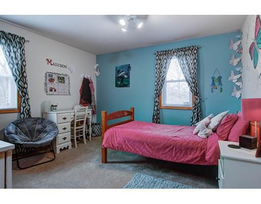 11 Clover Hill Rd, Sutton, MA 01590 photo 16