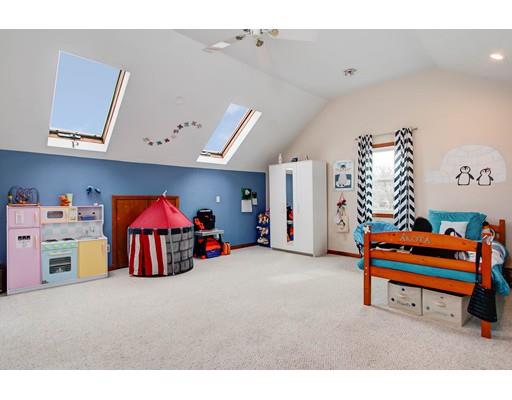11 Clover Hill Rd, Sutton, MA 01590 photo 24