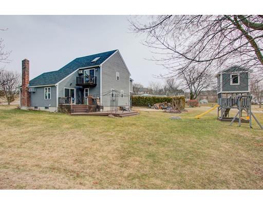 11 Clover Hill Rd, Sutton, MA 01590 photo 2