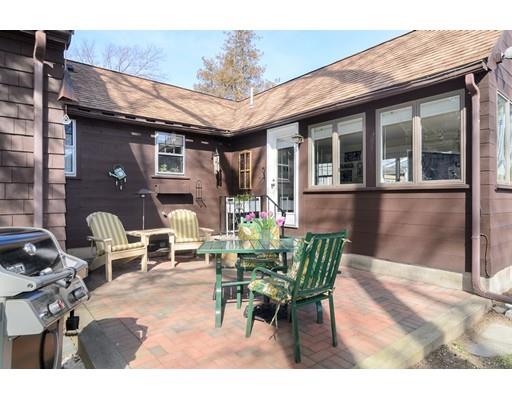 22 Macarthur Rd, Wellesley, MA 02482 photo 12