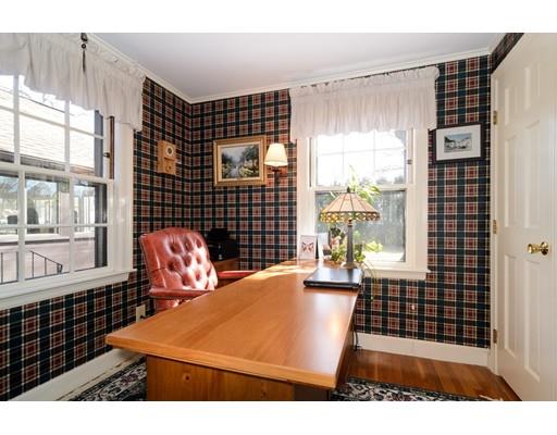 22 Macarthur Rd, Wellesley, MA 02482 photo 8