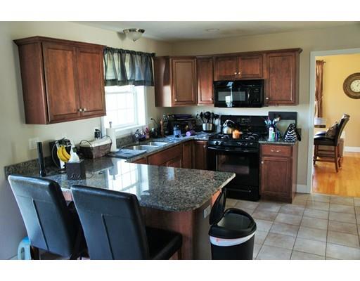 64 Cart Path Rd, Dracut, MA 01826 photo 9