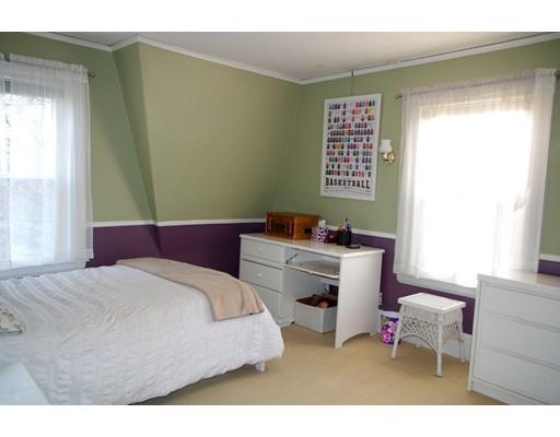 22 Oakland Ave, Needham, MA 02492 photo 17