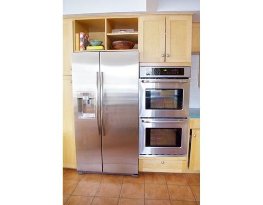 22 Oakland Ave, Needham, MA 02492 photo 9