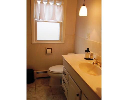 134 Derryfield Ave, Springfield, MA 01118 photo 12