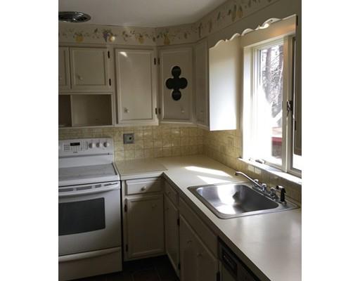 150 Barton Rd, Wellesley, MA 02481 photo 10