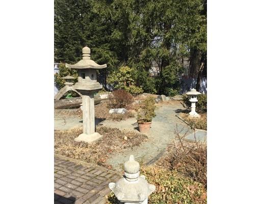 150 Barton Rd, Wellesley, MA 02481 photo 4