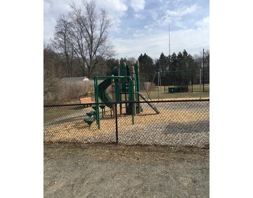 150 Barton Rd, Wellesley, MA 02481 photo 20