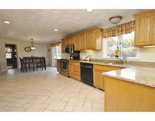 60 Cabral Dr, Middleton, MA 01949 photo 11