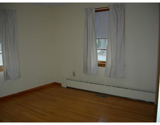 23 Oakhurst St, Springfield, MA 01104 photo 13