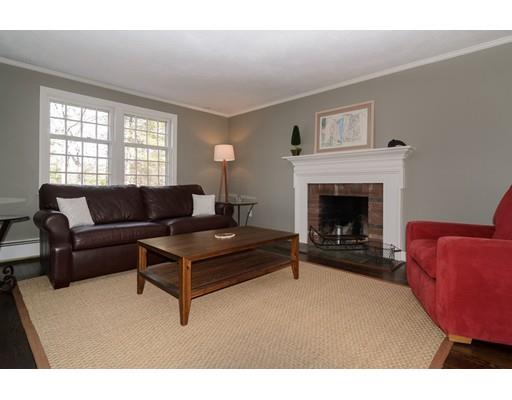 87 Centre St, Dover, MA 02030 photo 10