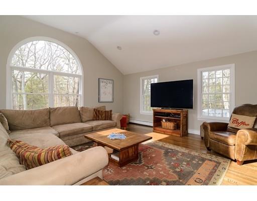 87 Centre St, Dover, MA 02030 photo 7