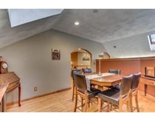 27 Dana Rd, Reading, MA 01867 photo 9