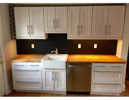 17 Everett St, Boston, MA 02128 photo 4