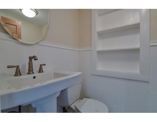 33 Cedar St, Wellesley, MA 02481 photo 9