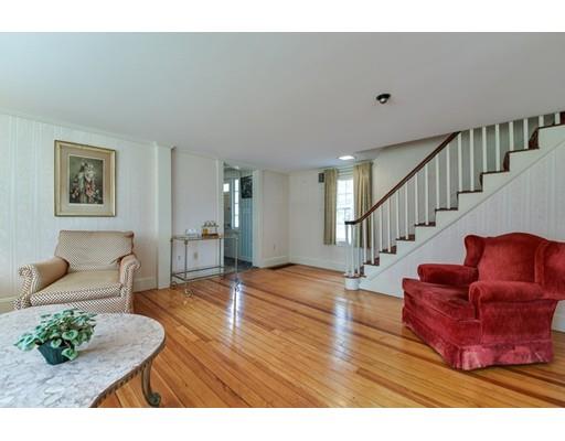 33 Cedar St, Wellesley, MA 02481 photo 4