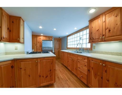 33 Cedar St, Wellesley, MA 02481 photo 8