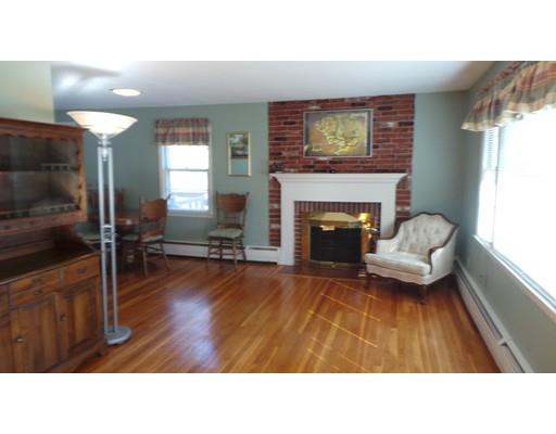 9 Pompano Rd, Worcester, MA 01605 photo 2