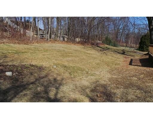 9 Pompano Rd, Worcester, MA 01605 photo 11