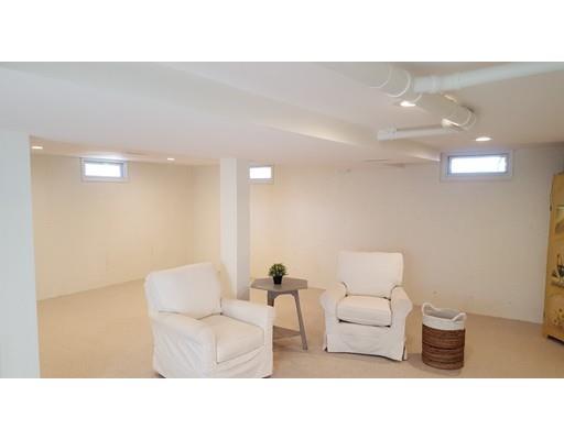 17 Menemsha Rd, Mashpee, MA 02649 photo 20
