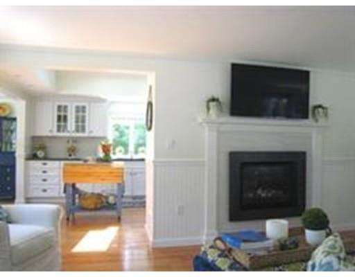 17 Menemsha Rd, Mashpee, MA 02649 photo 11